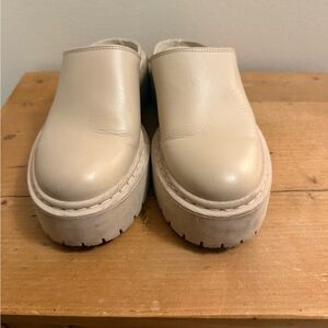 Anthropologie Pilcro Cream Leather Platform Mules